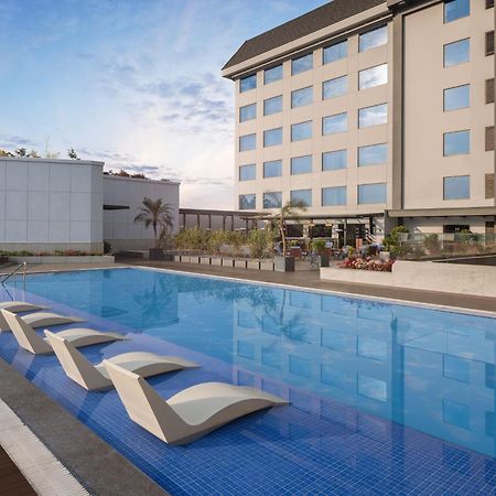 Courtyard By Marriott Shillong Hotel Exterior foto