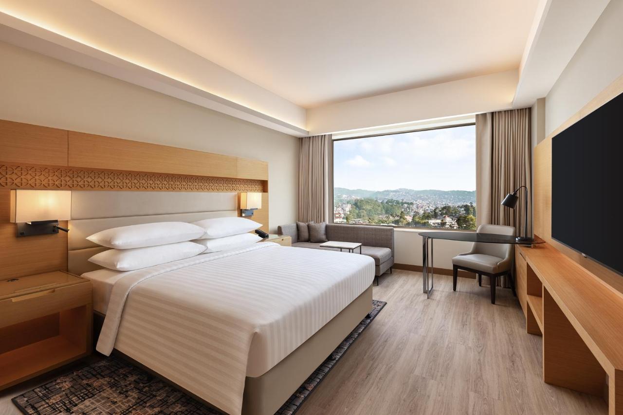 Courtyard By Marriott Shillong Hotel Exterior foto